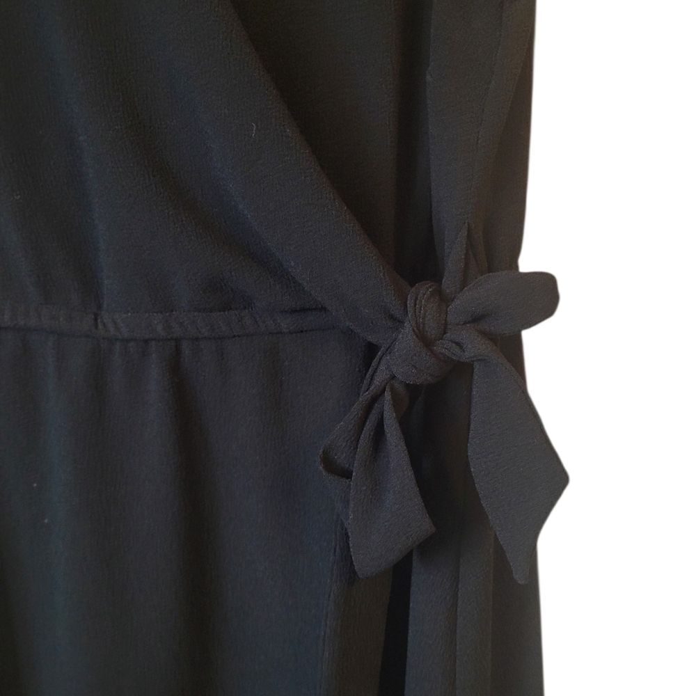 Lane Bryant Women's Black Classic Wrap Dress Size 14/16 - Picture 4 of 6